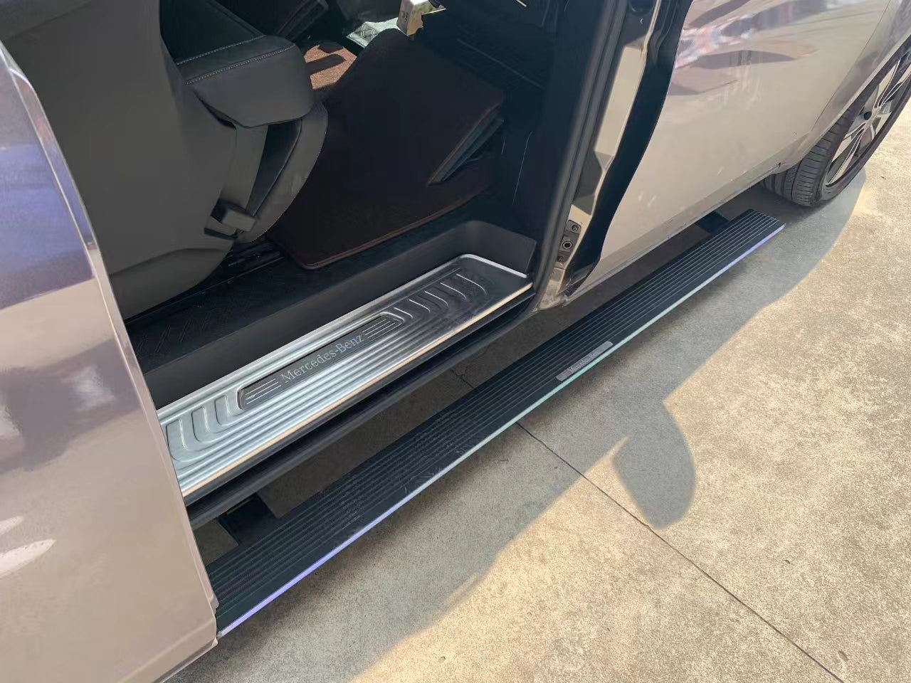 Power Running Board for 19 - 23 Mercedes - Benz G (With Rear Exhaust Pipe)